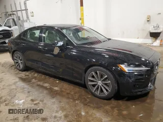 2021 Volvo S60 Momentum with VIN 7JR102TZ8MG108875, listed as a Copart auction lot 63189635 with 37,485 mi miles and Salvage title. Bid and sale history available at DreamBid. Image 4.