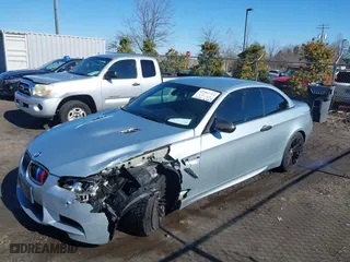 2011 BMW M3 with VIN WBSDX9C53BE399462, listed as a IAAI auction lot 41562714 with NaN miles. Bid and sale history available at carsss.com. Image 17.