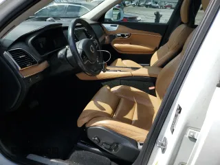 2016 Volvo XC90 T6 Inscription z VIN YV4A22PL4G1027827, wystawiony jako Copart lot #56332285 z przebiegiem 140 281 mil mil oraz Szkoda całkowita • Salvage title. Historia ofert i sprzedaży dostępna na DreamBid. Obrazek 7.