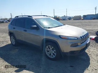 2017 Jeep Cherokee Sport с VIN 1C4PJMAB1HW584727, выставлен на аукционе IAAI как лот 42030824 с пробегом 147 527 миль миль и . История ставок и продаж доступна на DreamBid. Изображение 1.