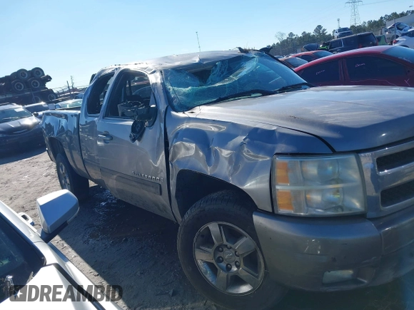 2009 Chevrolet Silverado 1500 with VIN 2GCEC39J891109818, listed as a IAAI auction lot 41302124 with Not Provided miles and . Bid and sale history available at DreamBid. Image 13.