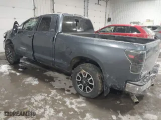 2010 Toyota Tundra 4WD Truck with VIN 5TFUW5F19AX148279, listed as a IAAI auction lot 41576660 with 294,704 mi miles. Bid and sale history available at carsss.com. Image 3.