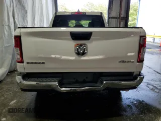 2023 Ram 1500 Big Horn z VIN 1C6RRFBG1PN554291, wystawiony jako Copart lot #59908015 z przebiegiem 23 248 mil mil oraz Czysty tytuł • Clean title. Historia ofert i sprzedaży dostępna na DreamBid. Obrazek 6.