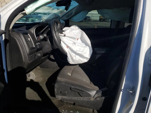 2018 Chevrolet Colorado 4WD LT with VIN 1GCGTCEN2J1111575, listed as a Copart auction lot 47116155 with 63,935 mi miles and Salvage Title. Bid and sale history available at carsss.com. Image 7.