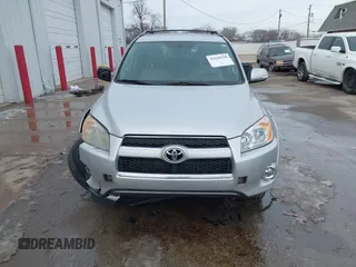 2010 Toyota RAV4 Ltd with VIN 2T3DK4DV0AW032453, listed as a IAAI auction lot 41646598 with 199,172 mi miles. Bid and sale history available at carsss.com. Image 12.