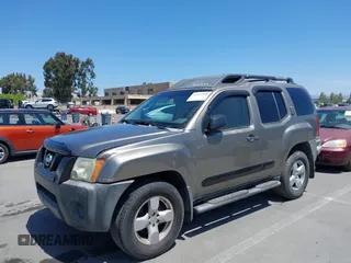 2005 Nissan Xterra S z VIN 5N1AN08W65C642657, wystawiony jako IAAI lot #42355908 z przebiegiem 124 458 mil mil oraz . Historia ofert i sprzedaży dostępna na DreamBid. Obrazek 6.