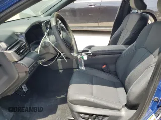 2025 Toyota Camry LE z VIN 4T1DAACK9SU000961, wystawiony jako Copart lot #58364245 z przebiegiem 11 465 mil mil oraz Szkoda całkowita • Salvage title. Historia ofert i sprzedaży dostępna na DreamBid. Obrazek 7.