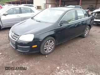 2005 Volkswagen Jetta 2.5L with VIN 3VWDF71K65M641809, listed as a IAAI auction lot 42230703 with 215,996 mi miles and . Bid and sale history available at DreamBid. Image 2.