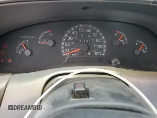1997 Ford F-150 z VIN 1FTDF1829VKA55991, wystawiony jako Copart lot #59338705 z przebiegiem 160 202 mil mil oraz Czysty tytuł • Clean title. Historia ofert i sprzedaży dostępna na DreamBid. Obrazek 9.