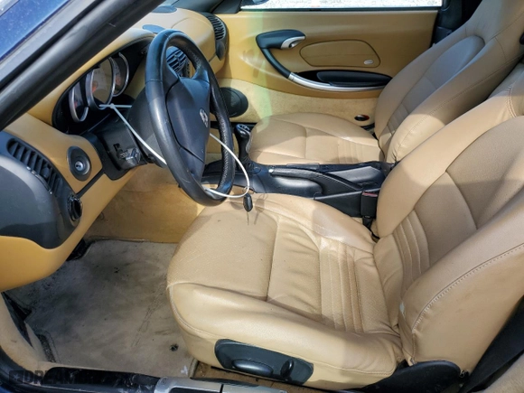 2000 Porsche Boxster S with VIN WP0CB298XYU662801, listed as a Copart auction lot 89003745 with 204,365 mi miles and Salvage Title. Bid and sale history available at carsss.com. Image 7.