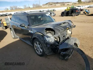 2014 MINI Clubman S z VIN WMWZG3C54ET800590, wystawiony jako Copart lot #85596224 z przebiegiem Nie podano mil oraz Szkoda całkowita • Salvage title. Historia ofert i sprzedaży dostępna na DreamBid. Obrazek 4.