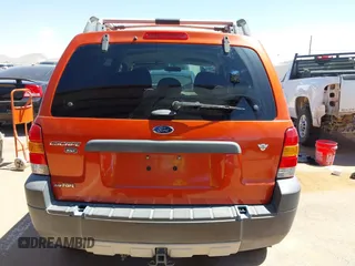 2006 Ford Escape XLT with VIN 1FMYU03186KA86260, listed as a IAAI auction lot 41912070 with 128,167 mi miles and . Bid and sale history available at DreamBid. Image 16.