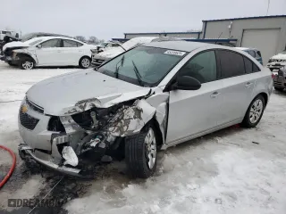 2013 Chevrolet Cruze LS with VIN 1G1PA5SH0D7209014, listed as a Copart auction lot 45330625 with 125,991 mi miles and Clean Title. Bid and sale history available at carsss.com. Image 1.