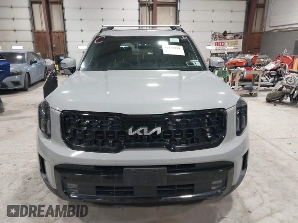 2024 Kia Telluride SX Prestige X-Pro with VIN 5XYP5DGC8RG467469, listed as a IAAI auction lot 41477229 with 38,349 mi miles and . Bid and sale history available at carsss.com. Image 12.