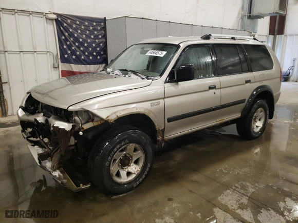 2004 Mitsubishi Montero Sport LS with VIN JA4MT21R94J005905, listed as a Copart auction lot 44684575 with 187,274 mi miles and Salvage Title. Bid and sale history available at carsss.com. Image 1.