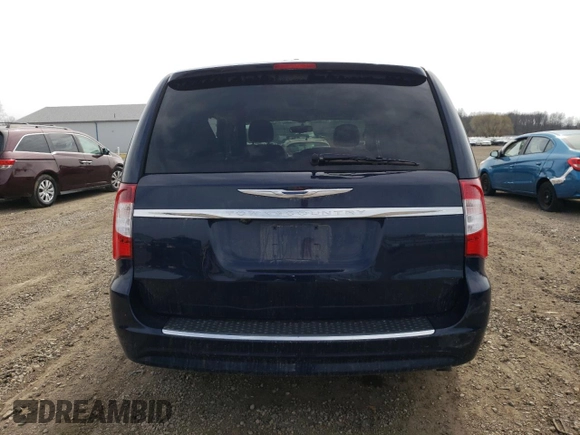 2013 Chrysler Town & Country Touring with VIN 2C4RC1BG1DR557946, listed as a Copart auction lot 49804785 with 86,526 mi miles and Salvage Title. Bid and sale history available at carsss.com. Image 6.