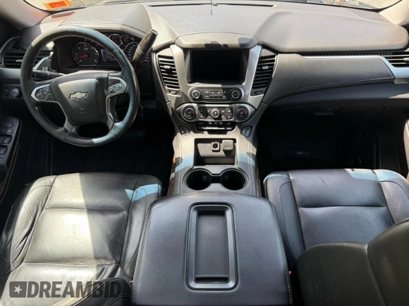 2017 Chevrolet Suburban LT with VIN 1GNSKHKC6HR17735, listed as a Copart auction lot 55303635 with 257,376 mi miles and Clean Title. Bid and sale history available at carsss.com. Image 9.
