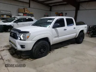 2012 Toyota Tacoma z VIN 5TFLU4EN6CX047915, wystawiony jako Copart lot #56456765 z przebiegiem 104 720 mil mil oraz Szkoda całkowita • Salvage title. Historia ofert i sprzedaży dostępna na DreamBid. Obrazek 1.