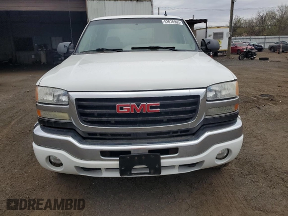 2006 GMC Sierra 3500 DRW SL with VIN 1GTHK33246F119848, listed as a Copart auction lot 53678905 with 103,861 mi miles and Clean Title. Bid and sale history available at DreamBid. Image 5.