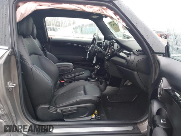 2018 MINI Hardtop Cooper S with VIN WMWXP7C59J2A47723, listed as a IAAI auction lot 41497829 with 31,461 mi miles and . Bid and sale history available at DreamBid. Image 5.