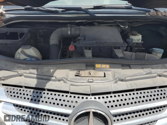 2014 Mercedes-Benz Sprinter with VIN WD3PE7DC3E5845300, listed as a Copart auction lot 54864625 with 315,431 mi miles and Clean Title. Bid and sale history available at DreamBid. Image 12.