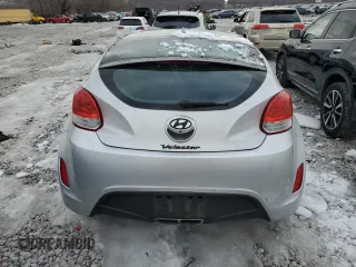 2015 Hyundai Veloster z VIN KMHTC6AD9FU236037, wystawiony jako Copart lot #43710405 z przebiegiem 130 254 mil mil oraz Czysty tytuł • Clean title. Historia ofert i sprzedaży dostępna na DreamBid. Obrazek 6.