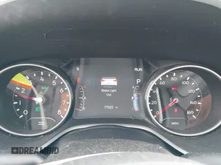 2018 Jeep Compass Altitude с VIN 3C4NJDBB3JT307885, выставлен на аукционе IAAI как лот 42372222 с пробегом 77 522 миль миль и . История ставок и продаж доступна на DreamBid. Изображение 7.