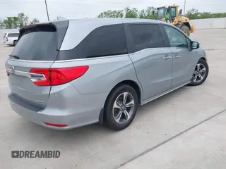 2019 Honda Odyssey Touring with VIN 5FNRL6H89KB045003, listed as a IAAI auction lot 41965310 with 69,043 mi miles. Bid and sale history available at carsss.com. Image 4.