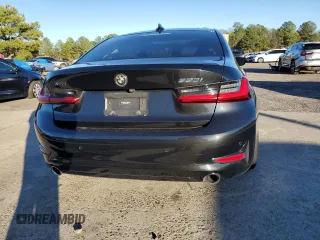 2021 BMW 3 Series 330i xDrive with VIN WBA5R7C02MFK14424, listed as a Copart auction lot 39656474 with 0 mi miles. Bid and sale history available at carsss.com. Image 6.