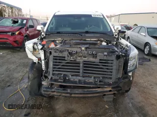 2018 GMC Yukon Denali with VIN 1GKS1CKJXJR269329, listed as a Copart auction lot 83078724 with 91,226 mi miles and Salvage Title. Bid and sale history available at carsss.com. Image 5.