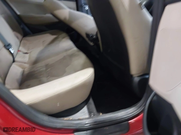 2018 Hyundai Elantra SEL with VIN 5NPD84LF4JH214396, listed as a IAAI auction lot 41231104 with 129,332 mi miles. Bid and sale history available at carsss.com. Image 8.