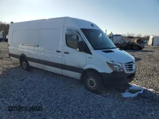 2015 Freightliner Sprinter with VIN WDYPE8CC8F5998841, listed as a Copart auction lot 89322525 with Not Provided miles and Salvage Title. Bid and sale history available at DreamBid. Image 4.