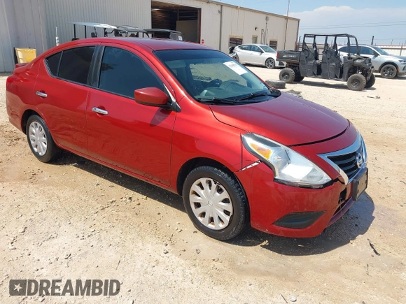 2016 Nissan Versa S z VIN 3N1CN7APXGL803546, wystawiony jako IAAI lot #42305879 z przebiegiem 150 815 mil mil oraz . Historia ofert i sprzedaży dostępna na DreamBid. Obrazek 1.