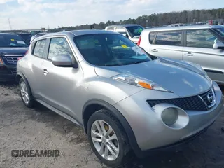 2012 Nissan Juke SL with VIN JN8AF5MV6CT113612, listed as a IAAI auction lot 41590917 with 198,619 mi miles. Bid and sale history available at carsss.com. Image 1.