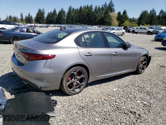 2018 Alfa Romeo Giulia Ti Sport with VIN ZARFAEEN9J7597446, listed as a Copart auction lot 51246143 with 0 mi miles. Bid and sale history available at carsss.com. Image 3.