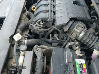 2013 Nissan Sentra SR z VIN 3N1AB7AP5DL707402, wystawiony jako IAAI lot #42934005 z przebiegiem 177 714 mil mil oraz . Historia ofert i sprzedaży dostępna na DreamBid. Obrazek 13.