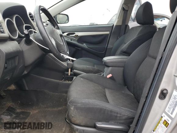 2009 Pontiac Vibe with VIN 5Y2SM67009Z416032, listed as a Copart auction lot 46942865 with 202,848 mi miles and Clean Title. Bid and sale history available at carsss.com. Image 7.