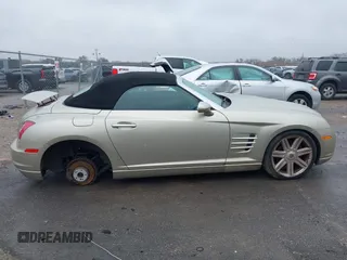 2006 Chrysler Crossfire Limited z VIN 1C3AN65L16X066010, wystawiony jako IAAI lot #41003432 z przebiegiem 95 926 mil mil oraz . Historia ofert i sprzedaży dostępna na DreamBid. Obrazek 13.