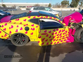 2018 Chevrolet Camaro 1LT z VIN 1G1FB1RS9J0124311, wystawiony jako IAAI lot #41399583 z przebiegiem Nie podano mil oraz . Historia ofert i sprzedaży dostępna na DreamBid. Obrazek 13.
