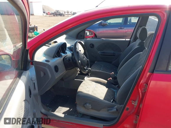 2005 Chevrolet Aveo LS with VIN KL1TD52685B441524, listed as a IAAI auction lot 42111533 with 112,641 mi miles and . Bid and sale history available at DreamBid. Image 5.