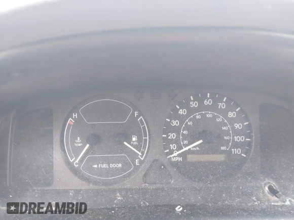 2001 Chevrolet Prizm z VIN 1Y1SK52851Z423703, wystawiony jako IAAI lot #42169702 z przebiegiem Nie podano mil oraz . Historia ofert i sprzedaży dostępna na DreamBid. Obrazek 7.