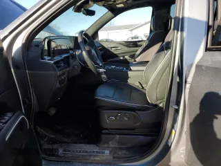 2023 Cadillac Escalade 4WD Sport z VIN 1GYS4FKL8PR461521, wystawiony jako Copart lot #47613175 z przebiegiem 31 627 mil mil oraz Szkoda całkowita • Salvage title. Historia ofert i sprzedaży dostępna na DreamBid. Obrazek 7.