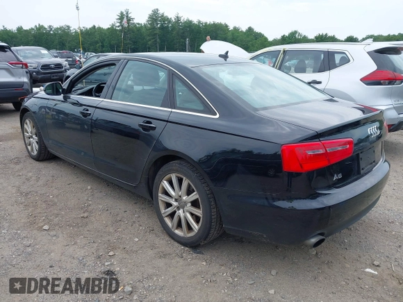 2014 Audi A6 Premium Plus z VIN WAUGFAFC2EN112438, wystawiony jako IAAI lot #42498202 z przebiegiem 145 794 mil mil oraz . Historia ofert i sprzedaży dostępna na DreamBid. Obrazek 3.