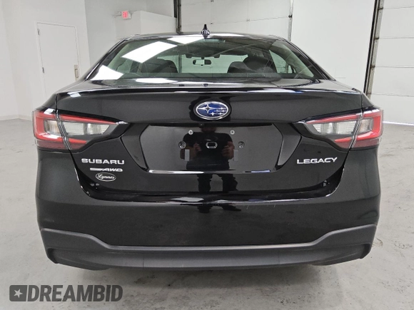 2022 Subaru Legacy Premium with VIN 4S3BWAD65N3016647, listed as a Copart auction lot 59562205 with 44,479 mi miles and Clean title. Bid and sale history available at DreamBid. Image 6.