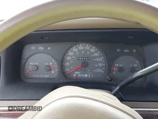 2004 Mercury Grand Marquis GS with VIN 2MEFM74W94X671873, listed as a IAAI auction lot 42130841 with 92,757 mi miles and . Bid and sale history available at DreamBid. Image 7.