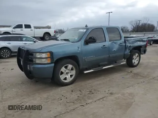 2008 Chevrolet Silverado 1500 1LT with VIN 3GCEC13J68G228440, listed as a Copart auction lot 43177565 with 209,085 mi miles and Salvage Title. Bid and sale history available at DreamBid. Image 1.