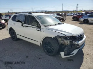 2022 Volkswagen Tiguan SE R-Line Black with VIN 3VVCB7AX1NM038645, listed as a Copart auction lot 53868295 with 78,371 mi miles and Salvage title. Bid and sale history available at DreamBid. Image 4.