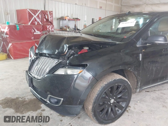 2013 Lincoln MKX z VIN 2LMDJ8JK0DBL27516, wystawiony jako IAAI lot #41468582 z przebiegiem 107 871 mil mil oraz . Historia ofert i sprzedaży dostępna na DreamBid. Obrazek 6.