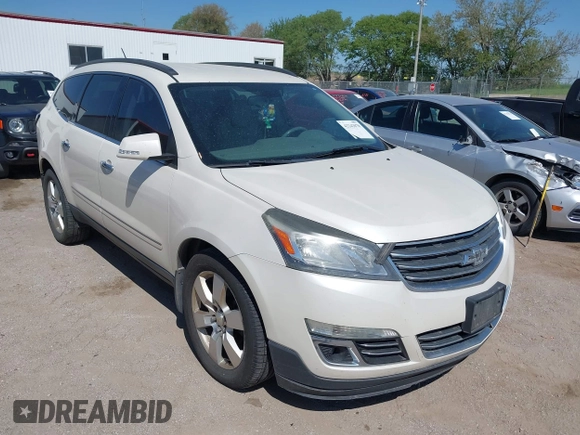 2013 Chevrolet Traverse LTZ z VIN 1GNKVLKD8DJ107168, wystawiony jako IAAI lot #42242078 z przebiegiem 271 640 mil mil oraz . Historia ofert i sprzedaży dostępna na DreamBid. Obrazek 6.