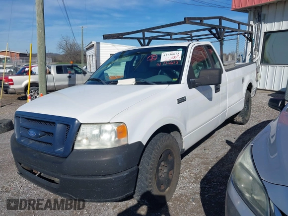 2007 Ford F-150 XL with VIN 1FTPF12V07KC40241, listed as a IAAI auction lot 41736613 with 403,583 mi miles. Bid and sale history available at carsss.com. Image 2.